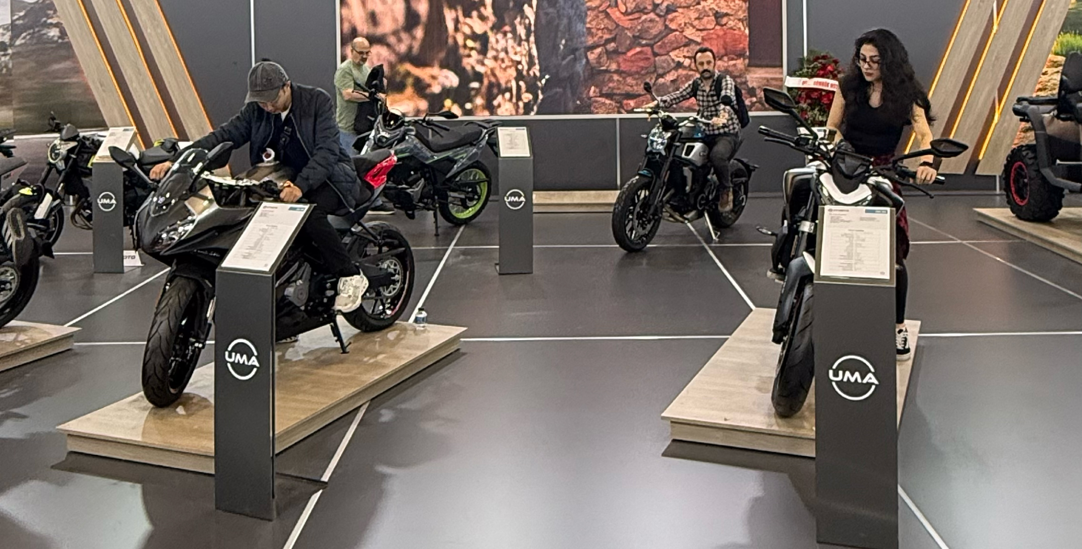 Motobike 2026'da UMA R�zgar� Esti!